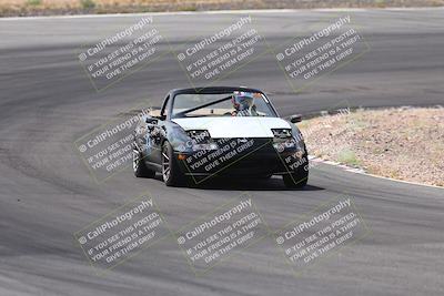 media/Jun-01-2025-CalClub SCCA (Sun) [[eae223c5dd]]/Group 1/Track Event 4/